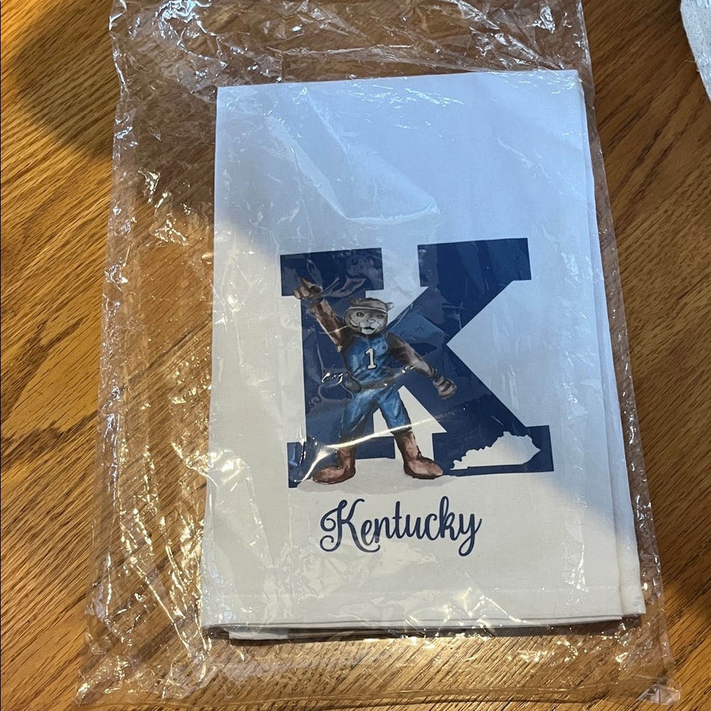 Kentucky Wildcats Tea Towel NEW